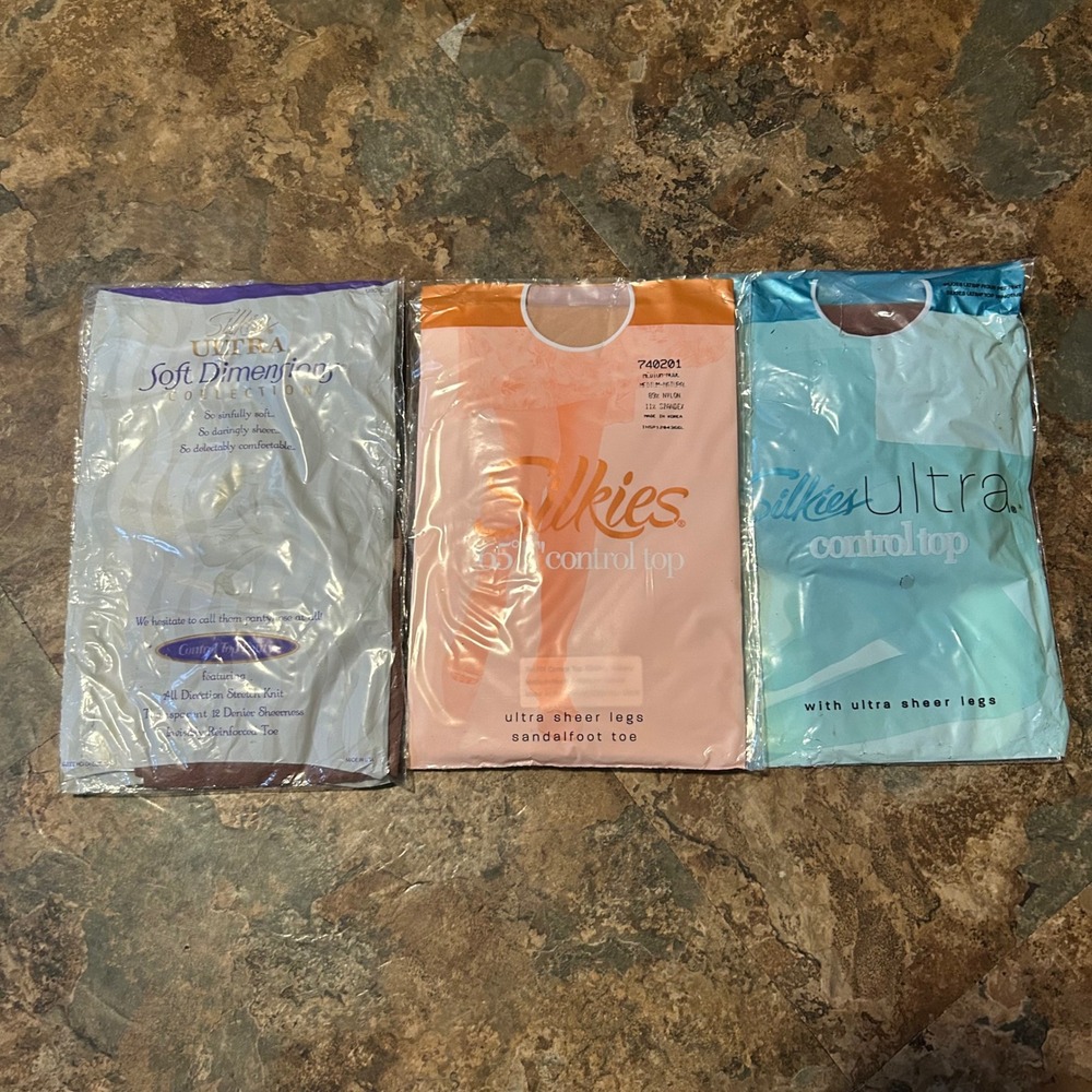 Vintage 2003 2006 Silkies Control Top Sheer Pantyhose Womens Size Medium Bundle